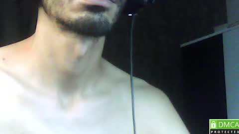 Snapshot of daddyselim chatting on 07-12-26, 10:50 the alpha online show from 07-12-26, 10:50