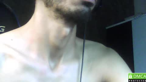 Snapshot of daddyselim chatting on 07-26-26, 10:27 the alpha online show from 07-26-26, 10:27