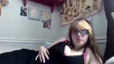 dadsdoll2 online show from 03-23-26, 02:10