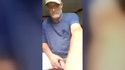 Snapshot of dadsfreedickrides chatting on 08-02-26, 02:26 dadsfreedickrides online show from 08-02-26, 02:26