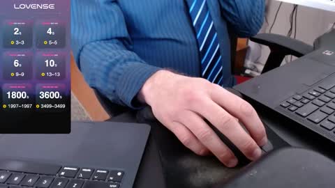 Snapshot of dadssecret69 chatting on 03-17-26, 06:44 DadsSecret online show from 03-17-26, 06:44