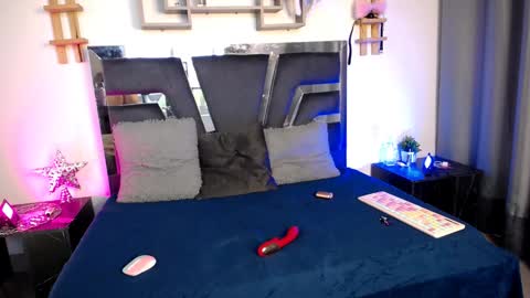 daenerys_cat online show from 01-10-25, 12:15