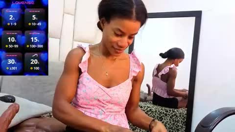 Snapshot of daffnelewis chatting on 02-27-26, 11:21 daffnelewis online show from 02-27-26, 11:21