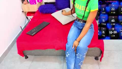 Snapshot of daffnelewis chatting on 03-14-26, 11:26 daffnelewis online show from 03-14-26, 11:26