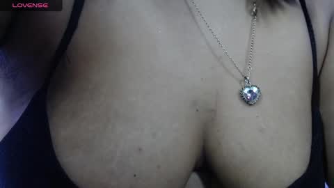 Snapshot of dafne_10 chatting on 12-17-24, 02:11 dafne online show from 12-17-24, 02:11