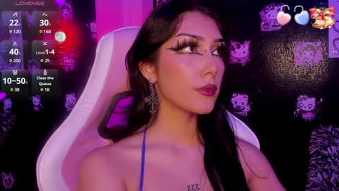 Snapshot of dafne_goth chatting on 12-20-24, 08:55 Dafne online show from 12-20-24, 08:55