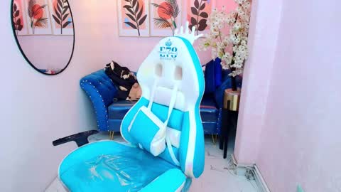 dafne huges online show from 09-14-25, 11:31