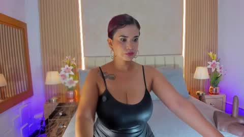 dafnecox online show from 06-22-26, 11:07