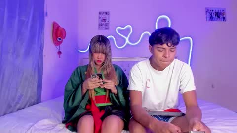 dafnezahiraa  online show from 11-06-25, 04:13