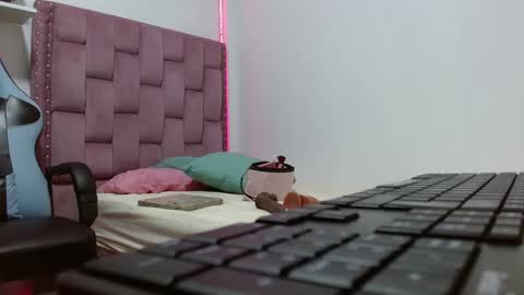 DAFNNE online show from 01-28-25, 12:11