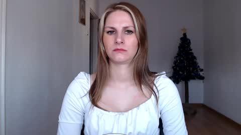 Dagmarie online show from 12-21-24, 09:55