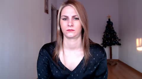 Dagmarie online show from 12-30-24, 07:15