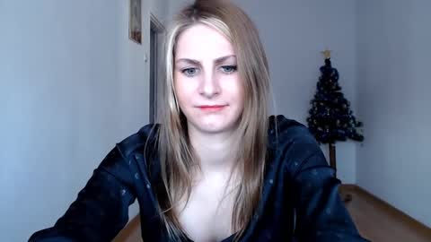 Dagmarie online show from 12-30-24, 10:21