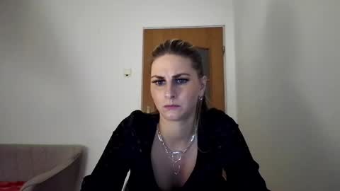 Dagmarie online show from 02-17-25, 04:26