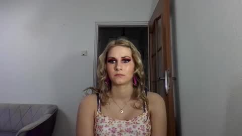 Dagmarie online show from 03-11-25, 07:25