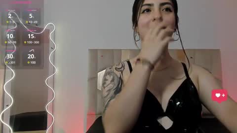 Snapshot of dahia_tay chatting on 02-17-25, 09:13 dahia online show from 02-17-25, 09:13