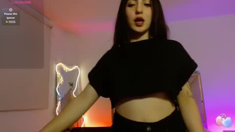 Snapshot of dahia_tay chatting on 09-22-25, 03:19 dahia online show from 09-22-25, 03:19