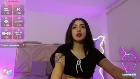 Snapshot of dahia_tay chatting on 10-17-25, 03:20 dahia online show from 10-17-25, 03:20