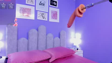 Snapshot of dahiana_boobs chatting on 04-13-26, 02:28 Dahiana online show from 04-13-26, 02:28