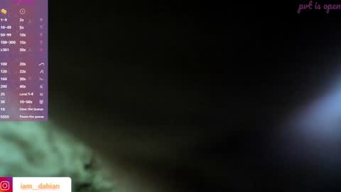 Dahiana  online show from 06-22-26, 12:02
