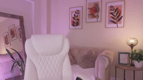 Snapshot of dahiana_walcott chatting on 04-24-26, 03:03 Dahiann Walcott online show from 04-24-26, 03:03