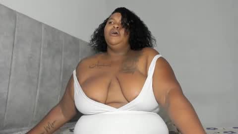 Snapshot of dahianajoss chatting on 12-28-24, 07:11 Ebony Sex Dahian online show from 12-28-24, 07:11