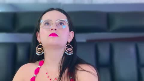 Dahiana online show from 02-19-26, 11:39