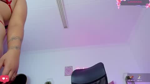 dahiian_01 online show from 12-22-25, 01:08