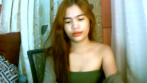 Im Dahlia online show from 01-18-25, 02:02