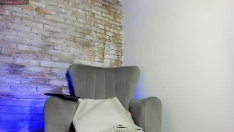 Dahlia online show from 02-01-26, 02:10