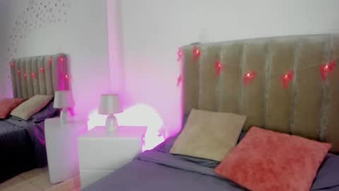 Dahlia online show from 01-15-25, 08:05