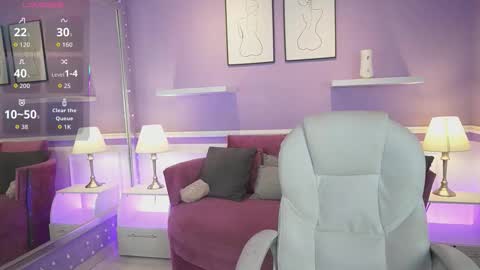 Snapshot of dahliagraey chatting on 09-24-25, 11:35 Dahlia Grey online show from 09-24-25, 11:35