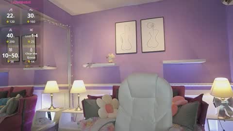 Dahlia Grey online show from 01-07-26, 11:34