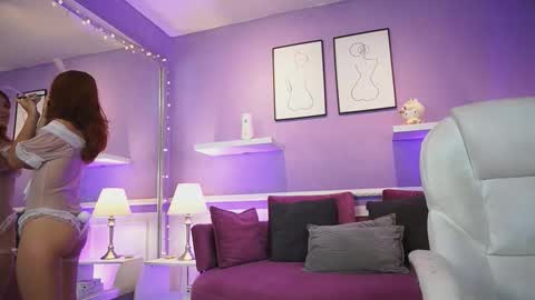 Dahlia Grey online show from 02-18-26, 11:39