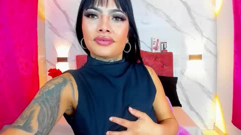 Snapshot of dahlyagoddess chatting on 04-28-26, 10:26 diosa dhaly online show from 04-28-26, 10:26