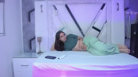 daicell juliana online show from 04-06-26, 05:19