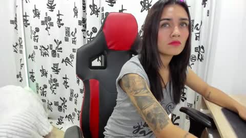 Snapshot of daila_ chatting on 03-07-25, 01:42 daila_ online show from 03-07-25, 01:42