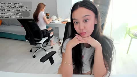 Snapshot of daily_love chatting on 11-06-25, 06:14 daily_love online show from 11-06-25, 06:14