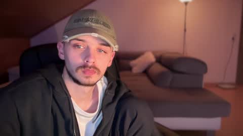 Snapshot of daimon_hall chatting on 02-03-25, 02:58 Daimon  online show from 02-03-25, 02:58