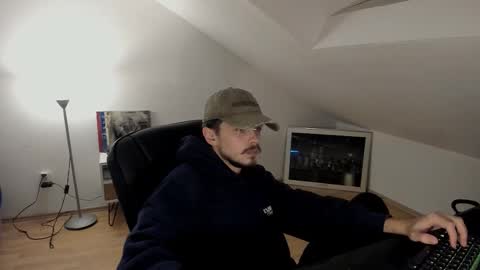 Daimon  online show from 10-25-25, 11:10