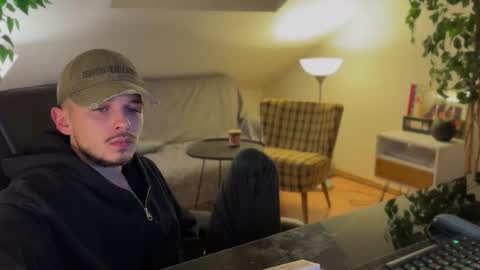 Daimon  online show from 11-15-25, 04:21