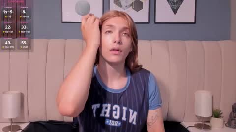 Snapshot of daimondpink chatting on 11-13-25, 11:42 daimondpink online show from 11-13-25, 11:42