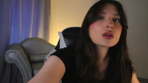 Lauren            online show from 05-11-26, 12:55