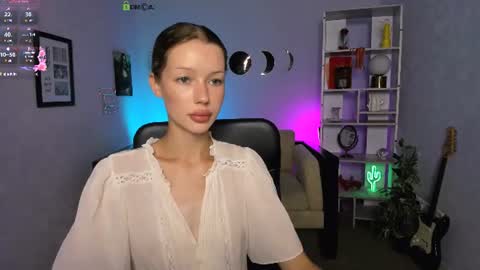 daisy online show from 07-21-26, 05:43