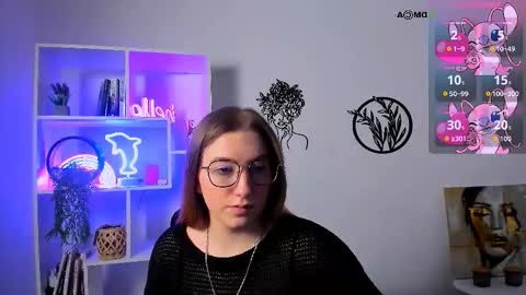 Snapshot of daisy_candy chatting on 02-08-26, 02:15 Little Di online show from 02-08-26, 02:15