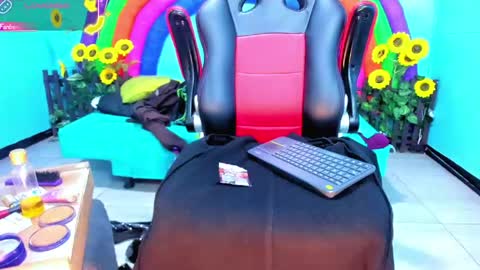 daisy_jonexxx22 online show from 05-19-26, 04:19