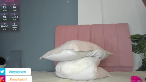 Daisy online show from 10-15-25, 10:15