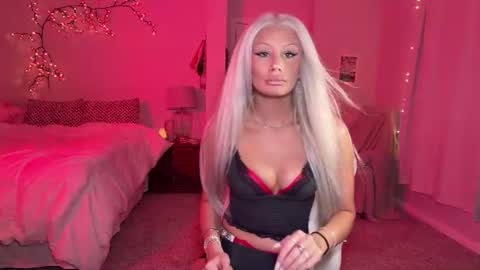 Snapshot of daisyy888 chatting on 06-20-26, 01:09 daisy online show from 06-20-26, 01:09