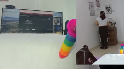 daki_ume_ online show from 01-19-26, 02:48