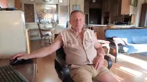 dakit online show from 05-08-26, 02:22